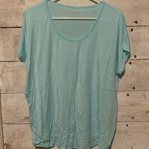 Lands end u neck Jersey tee